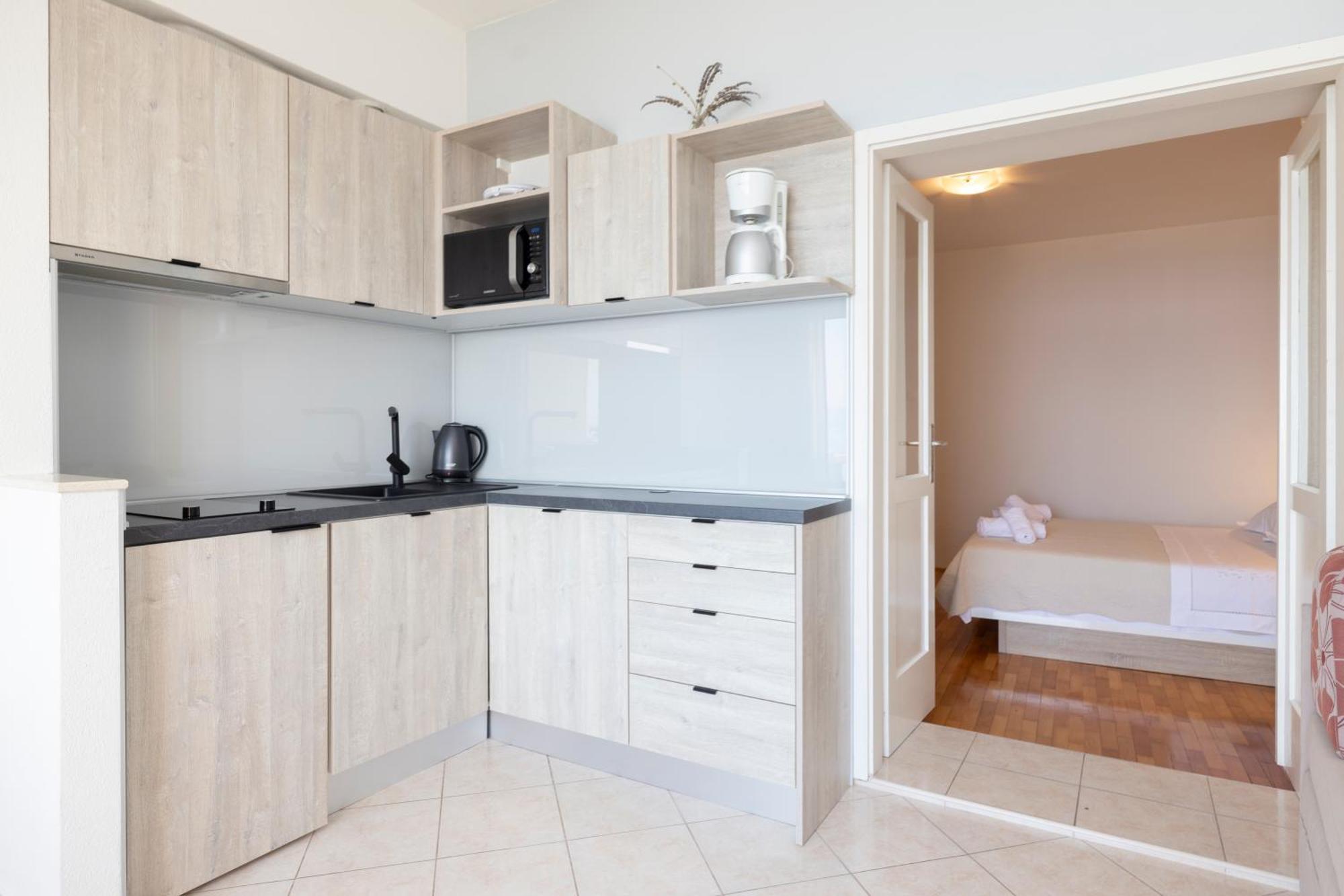 Apartmans Lale 브렐라 외부 사진